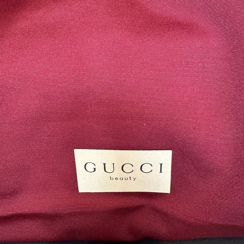 Gucci Beauty Burgundy Tote Bag - Picture 4 of 5